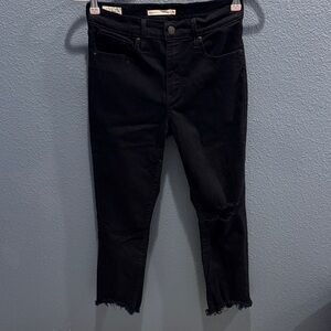 Levi’s Crop Black Distressed Women's Jeans